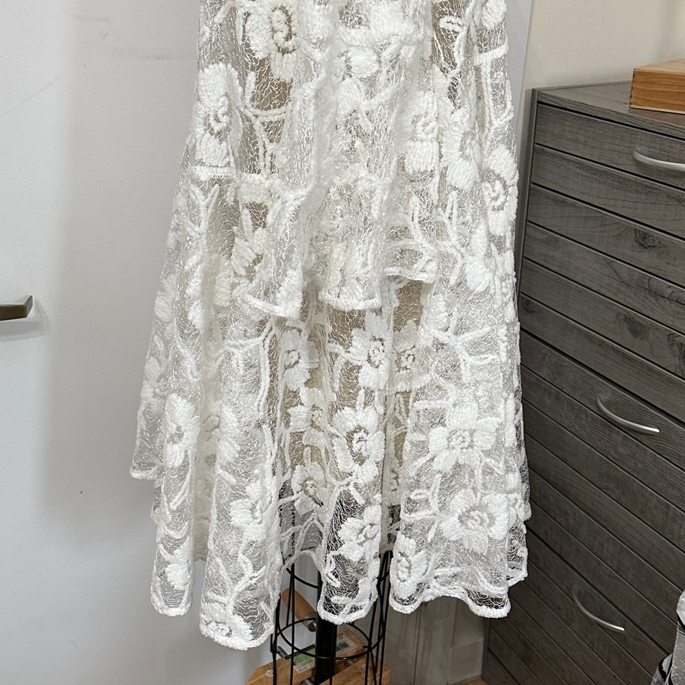 Free People White Floral Lace Dress see through gorgeous lace🤩🤩🤩 - Picture 4 of 15
